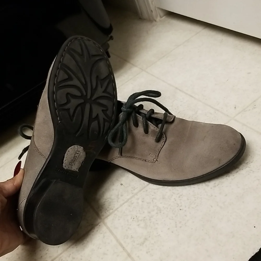 BORN suede Oxfords unisex